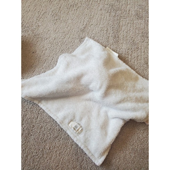 Blankets and Beyond Pink Bunny Lovey Lovie Snuggle Cuddle Blanket - Picture 3 of 4